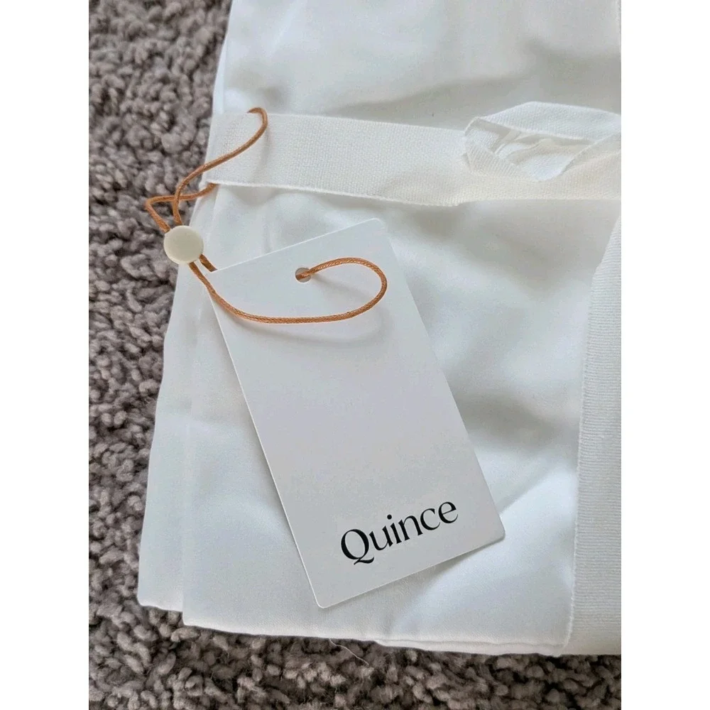 NWT Quince Giza Cotton Sateen Pillowcase Set White King 700 TC